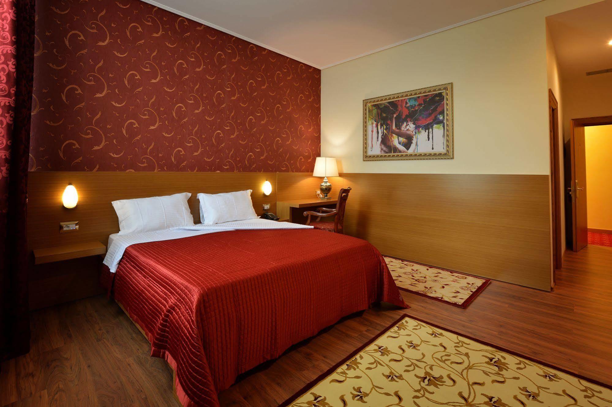 Hotel Austria Tiran Dış mekan fotoğraf
